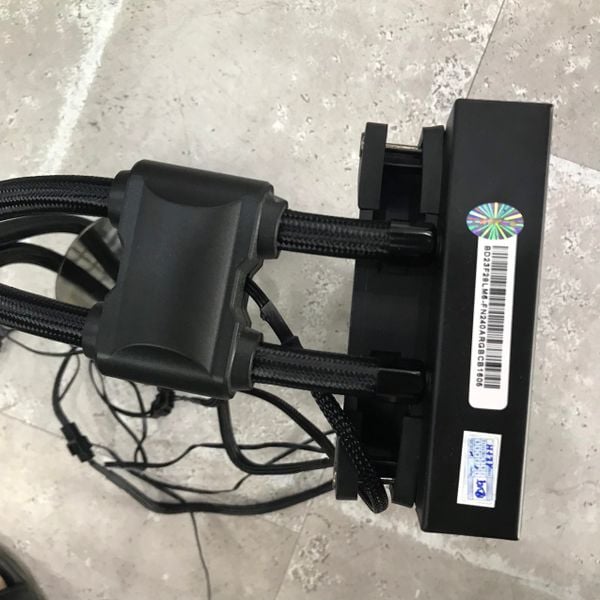 TẢN NHIỆT NƯỚC Thermalright Frozen Notte 240 Black ARGB 2ND BH 1 THÁNG