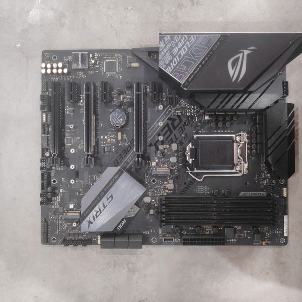 MAIN ASUS Z390-F ROG STRIX GAMING BH 1 THÁNG