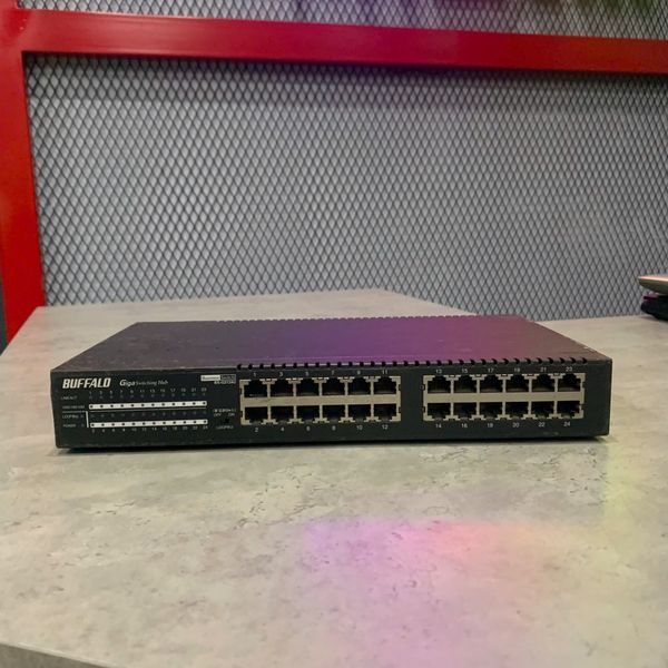 SWITCH 24 PORT D-LINK CÒN BH