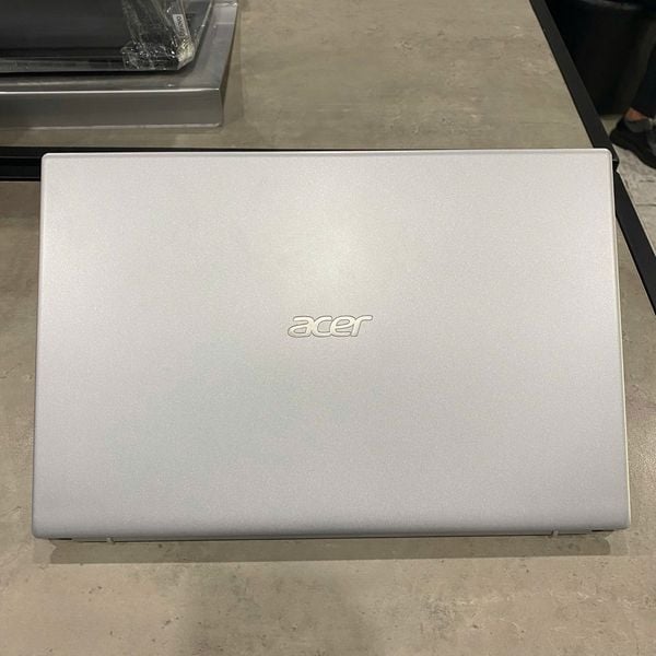 LAPTOP ACER ASPIRE 3 A315-58-529V CORE i5-1135G7 | Intel Iris Xe Graphics | 8GB RAM | 256GB SSD | 15.6