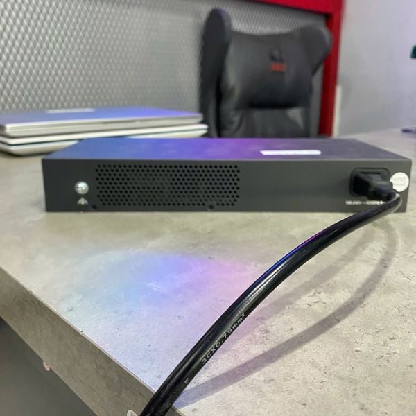 Switch TP-Link TL-SG1016DE (Gigabit (1000Mbps)/ 16 Cổng/ Smart Switch/ Vỏ Thép) BH 1 THÁNG