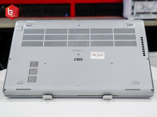 LAPTOP DELL LATITUDE 5510 CORE i7-10610U | 8GB RAM | 256GB SSD | 15,6