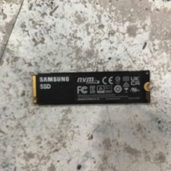 SSD SAMSUNG 980 250GB M.2 NVMEe BH 1 THÁNG
