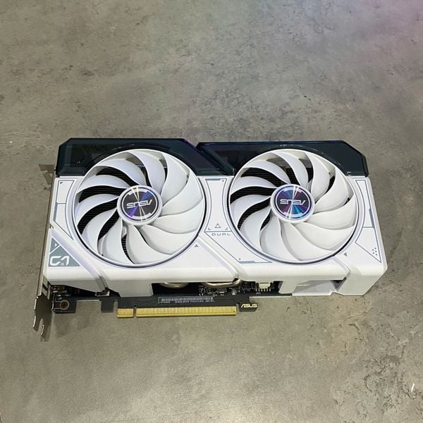 VGA ASUS RTX 4060 DUAL OC 8GB GDDR6 WHITE BH HÃNG T7/2027