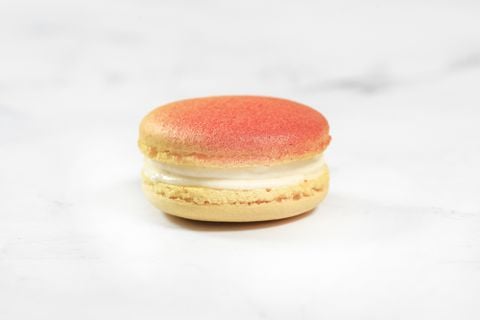 Macaron Nhân Xoài