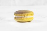 Macaron Nhân Chanh Leo