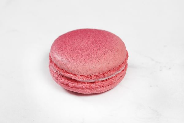 Macaron red fruits butter cream – cestbon