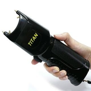  DÙI CUI ĐIỆN CẦM TAY - TITAN GB8 