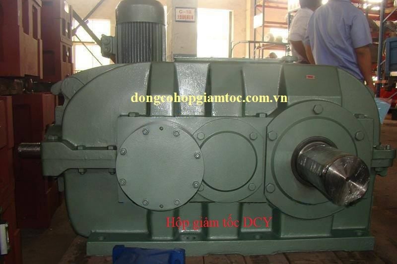 Hộp giảm tốc DCY 560