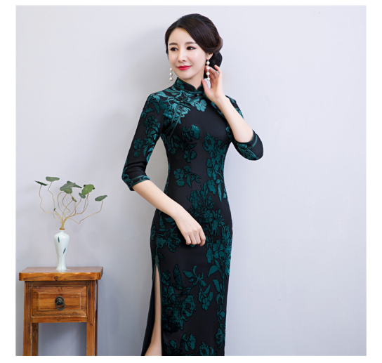 Sườn Xám Thun Nhung Hoa Nổi