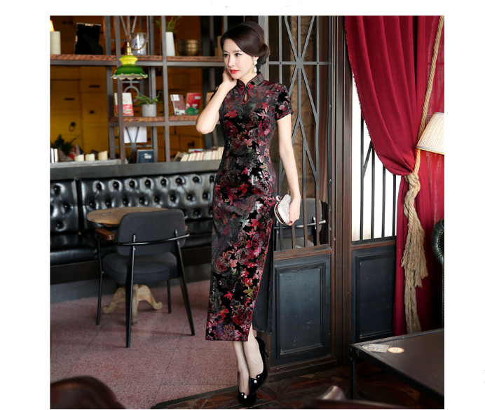 Sườn Xám Nhung Hoa Mẫu Đơn In Nổi 3D