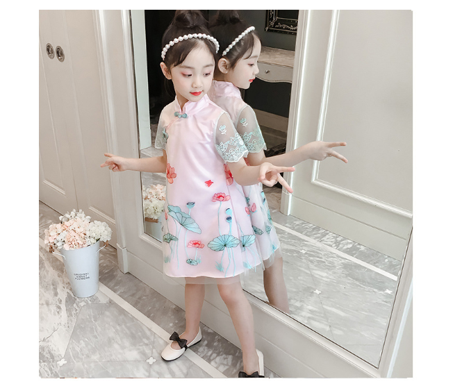 Sườn Xám Bé Vole Thêu Hoa Sen