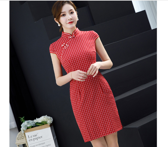 Sườn Xám CaRo Nút Xoắn