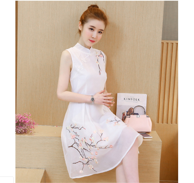 Sườn Xám Cách Tân Vole Giấy Thêu Hoa Anh Đào