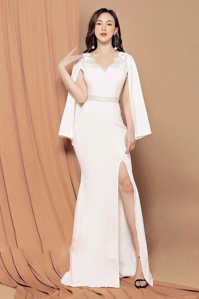 Dạ Hội Đính Ngọc Tay Xẻ