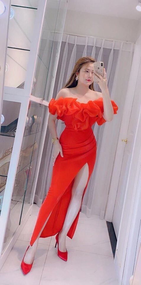 Dạ Hội Hoa Vòng Tay