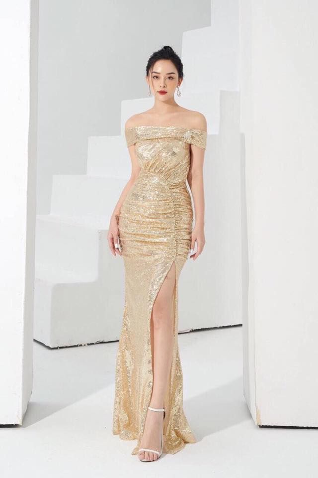 Dạ Hội Trể Vai Kim Sa