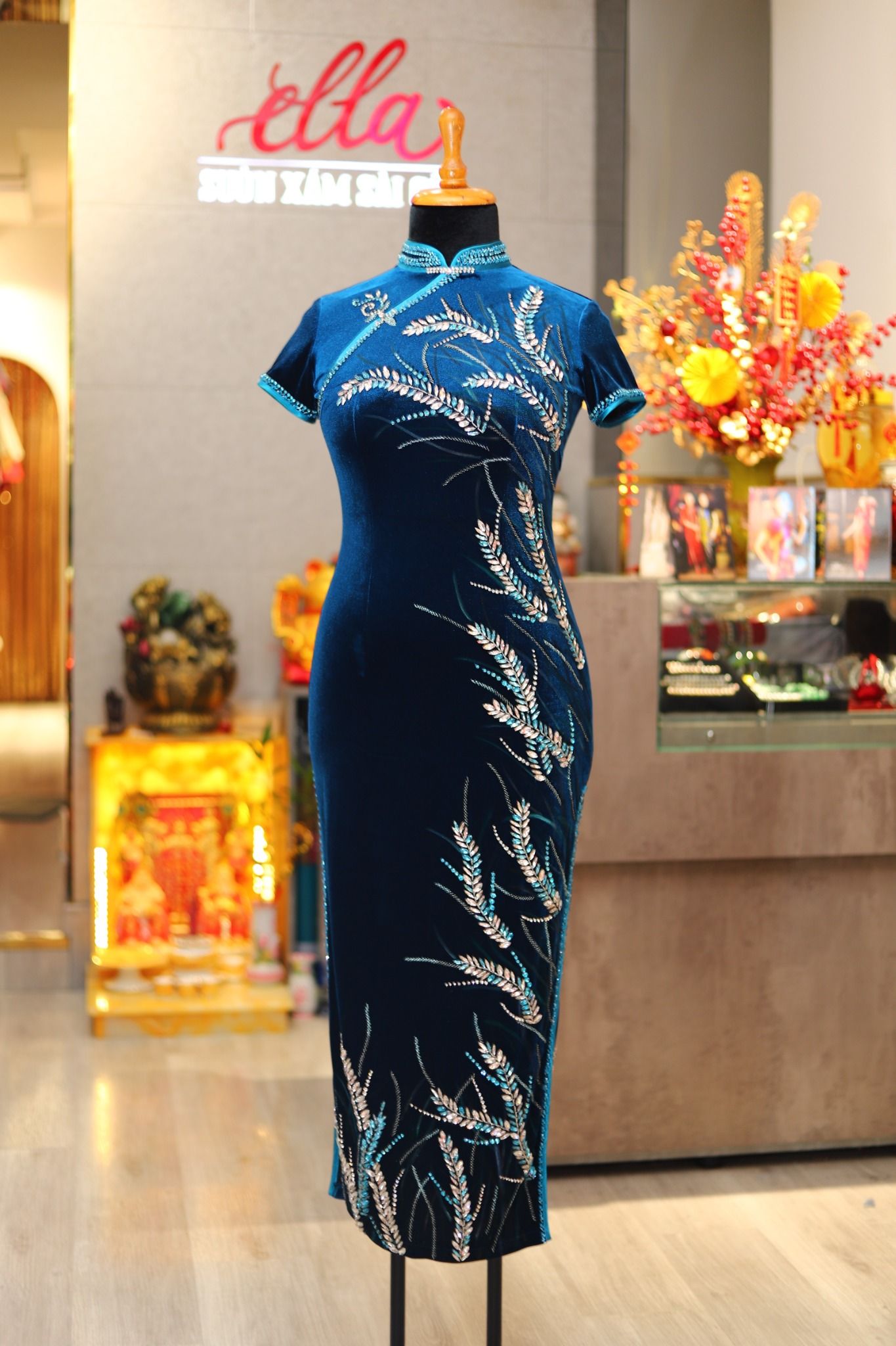 Sườn Xám Nhung Cao Cấp Kết Nhánh Lúa Xanh