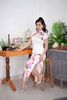 Sườn Xám Lụa Latin Chim Hạc Quạt