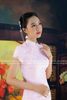Sườn Xám Gấm Viền Ren Tà Xéo