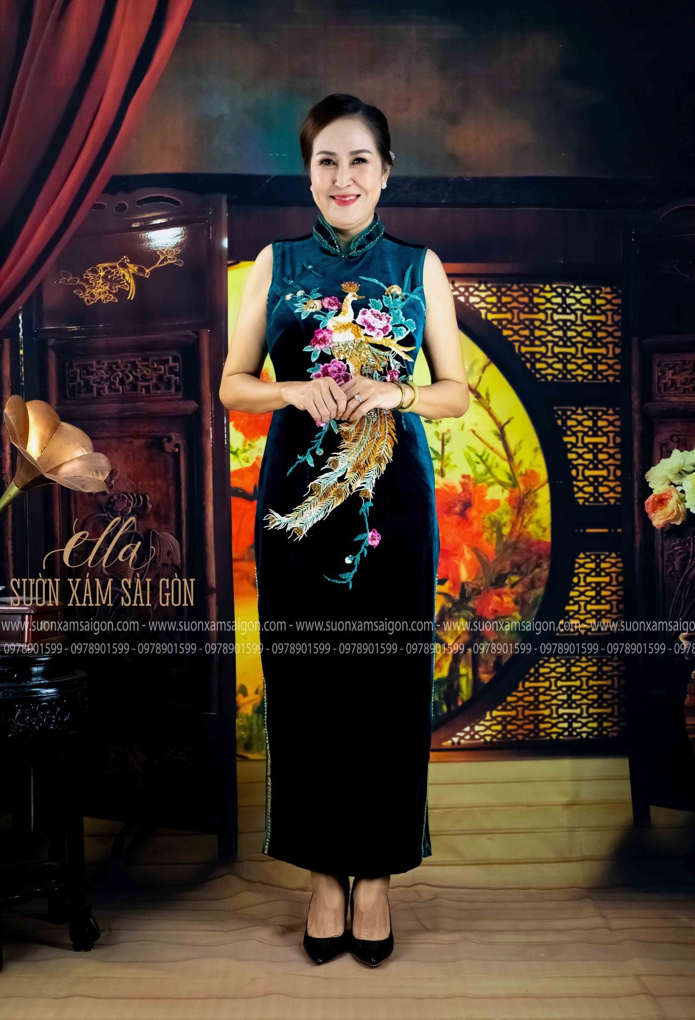 Sườn Xám Nhung Công Mẫu Đơn
