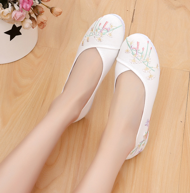 Búp Bê Hoa Lồng Đèn