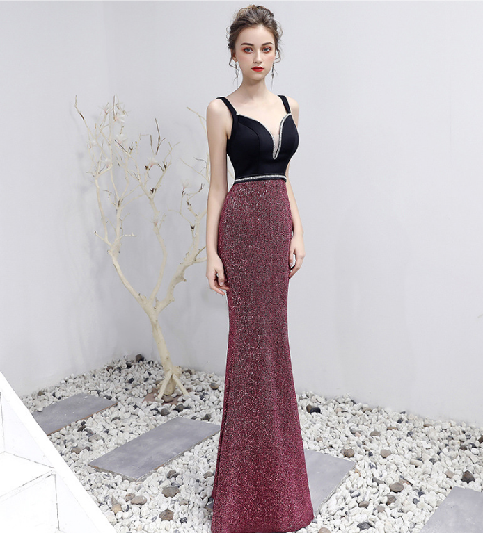 Dạ hội Cúp ngực Đỏ đô