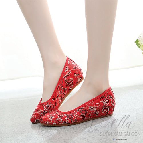 Giầy vải gấm