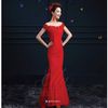 Dạ Hội Cô Dâu Trể Vai Đỏ