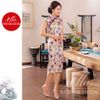 Sườn xám lụa qua gối viền tím