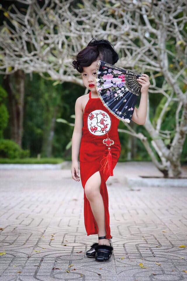Sườn Xám  Nhung Yếm Bé