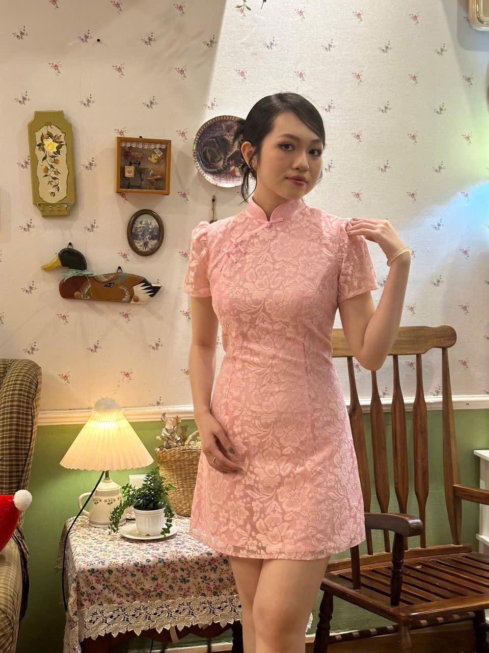 Sườn Xám Ren Thun Hoa Nổi
