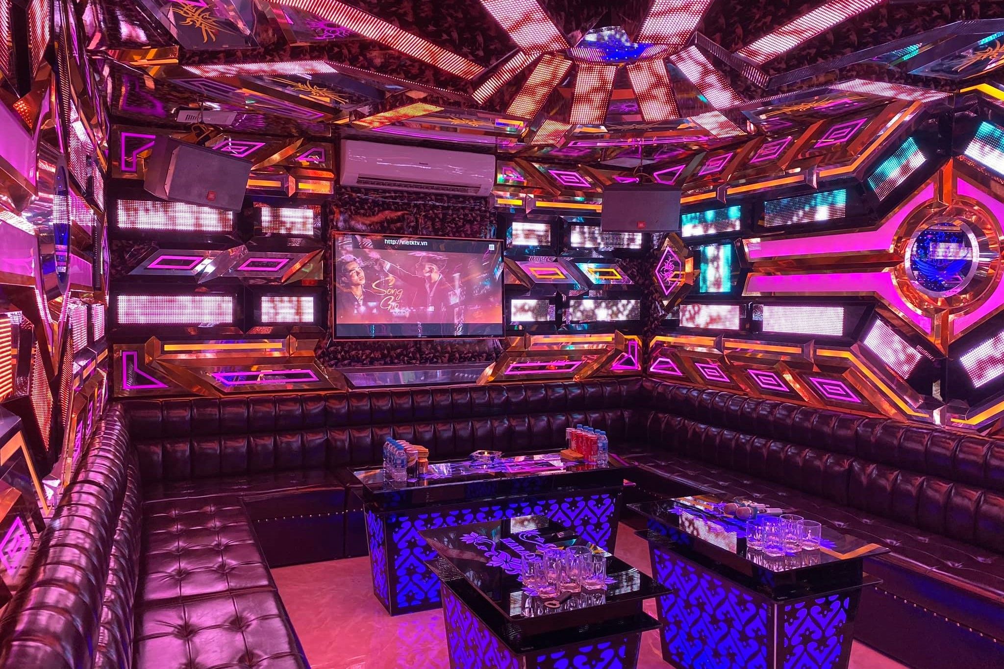 Karaoke Bingo - 142 Triệu Việt Vương