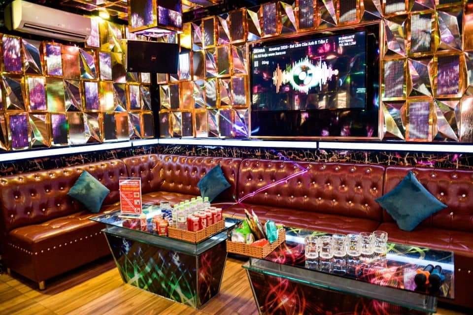 Karaoke Angel - 249 - 251 Phan Anh