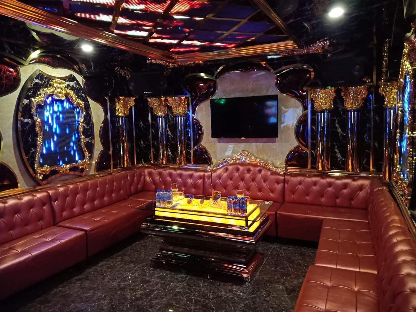 Karaoke King Club - 86 Trung Hòa
