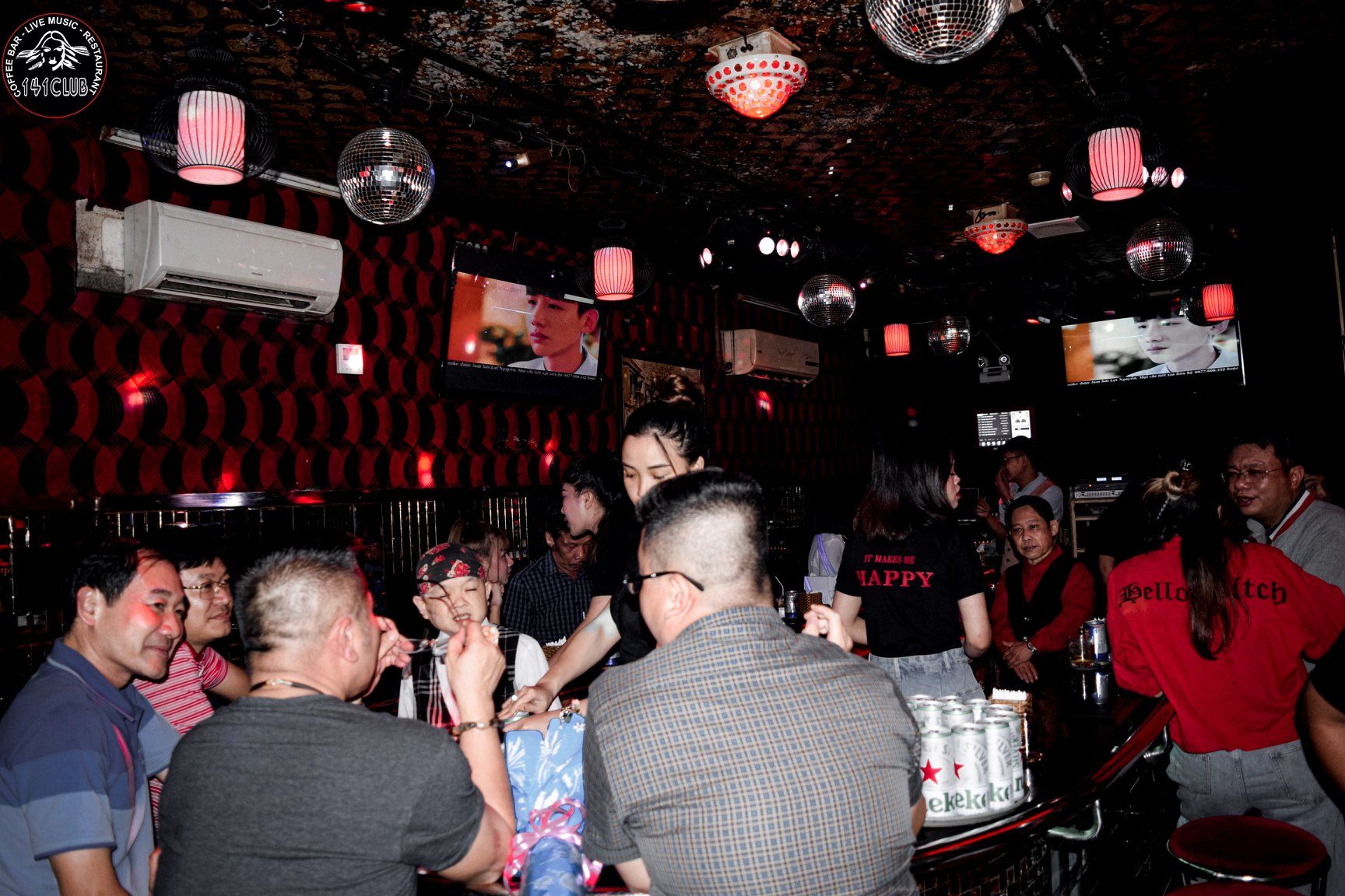Club 141 - 141 Nguyễn Đình Chính