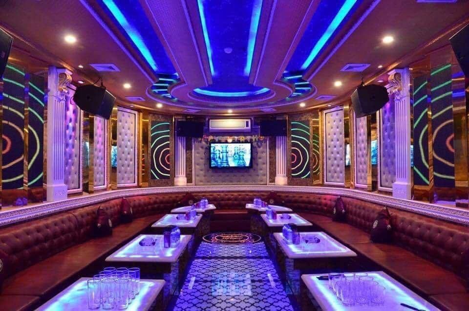 Karaoke Royal - 31 Nguyễn Khang