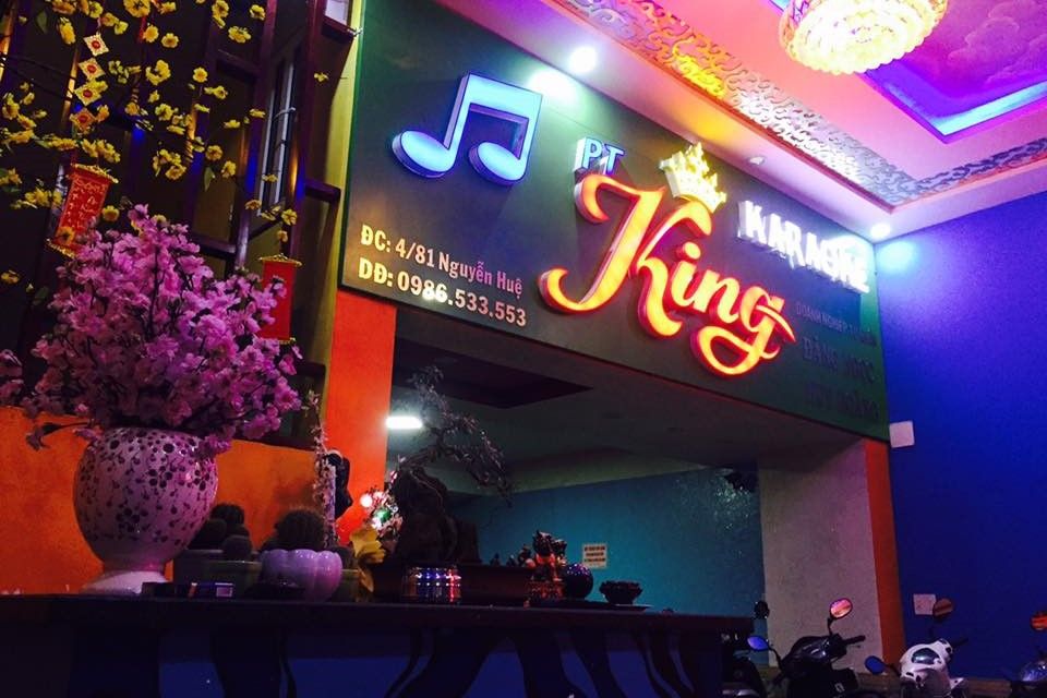 Karaoke King - 4/81 Nguyễn Huệ