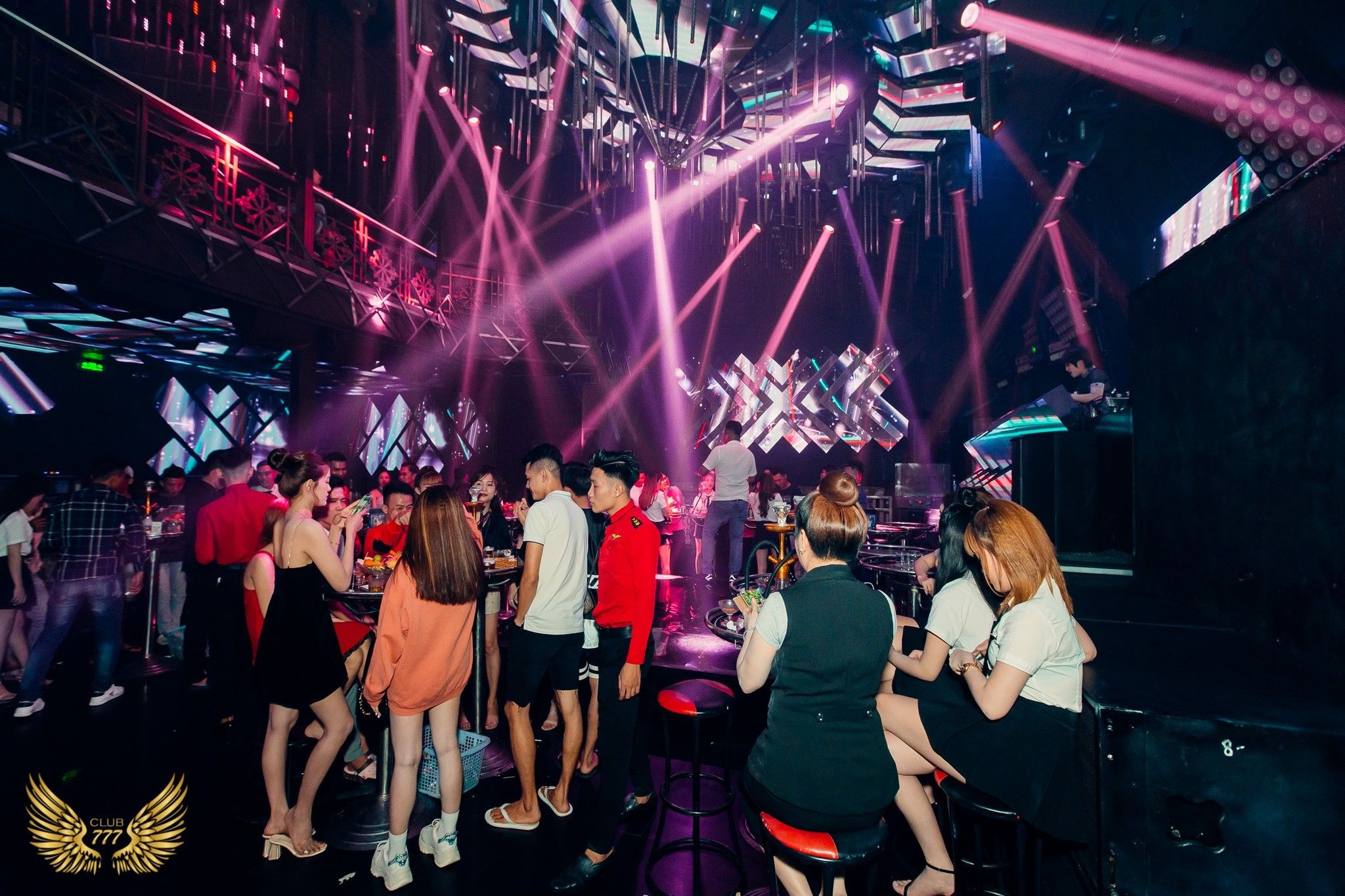 777 CLUB - 127 Trần Văn Khéo