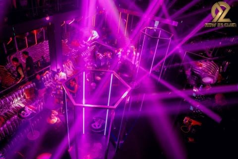 New 92 Club - Bờ Hồ 1