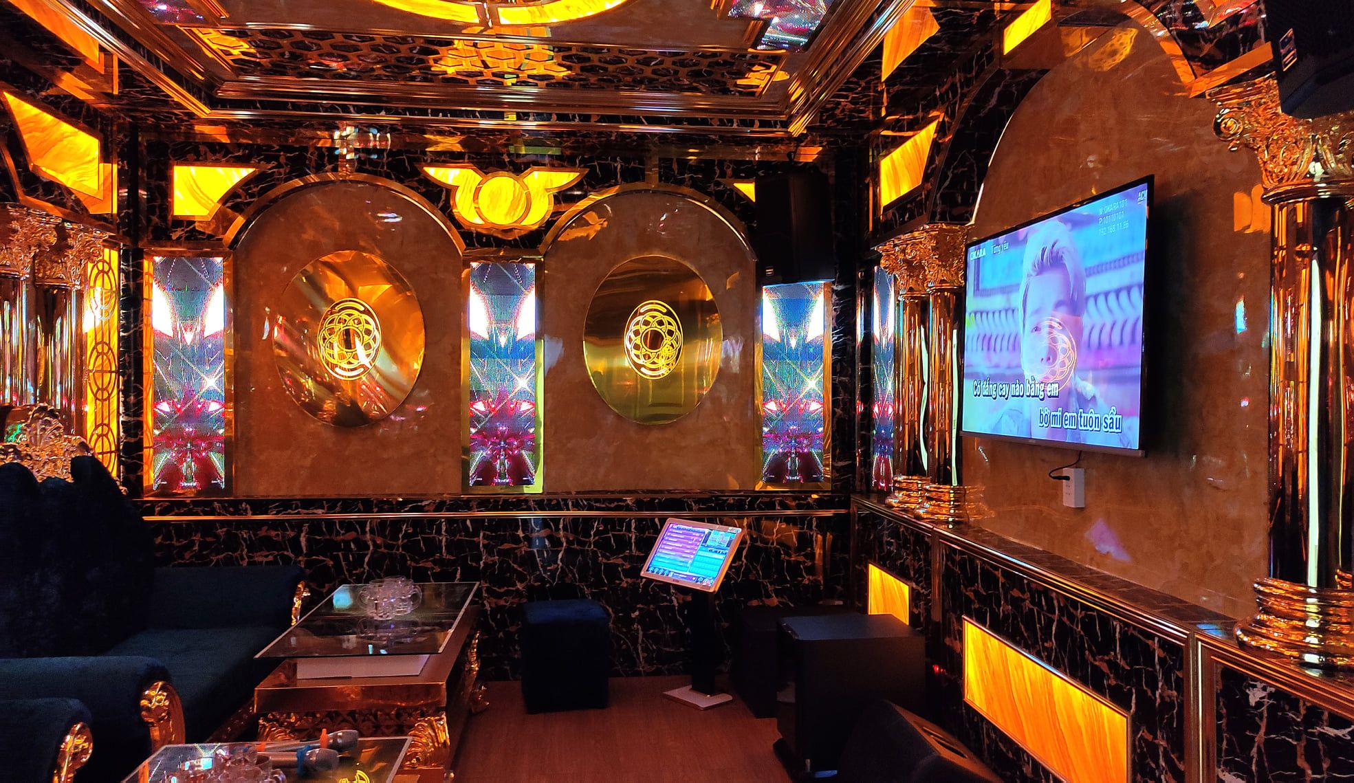 Karaoke Ngọc Trai Đen - 76 Nguyễn Trường Tộ