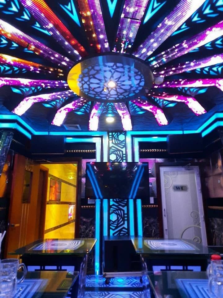 Karaoke Họa Mi 3 - 64 Tân Hương