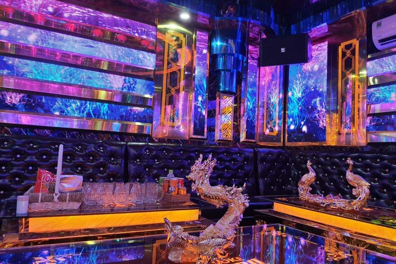 Karaoke Rumba - 98 Trương Định