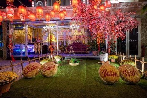 Karaoke Kingdom - Đường Bờ Hồ 2