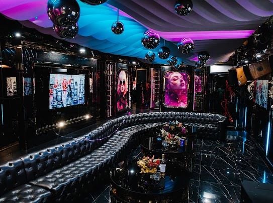 Karaoke Phúc Hương Viên KTV - 2 Lê Đức Thọ