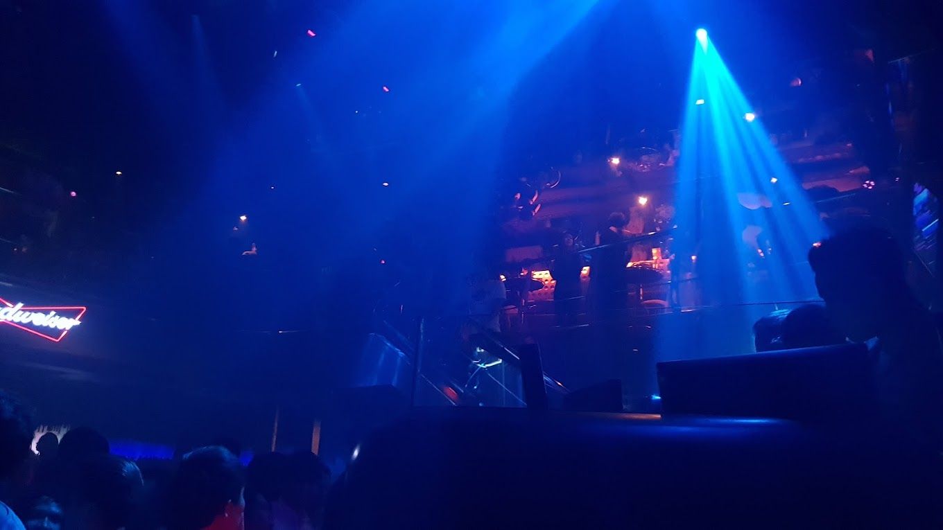 Long Play - 46 Ngõ Huyện