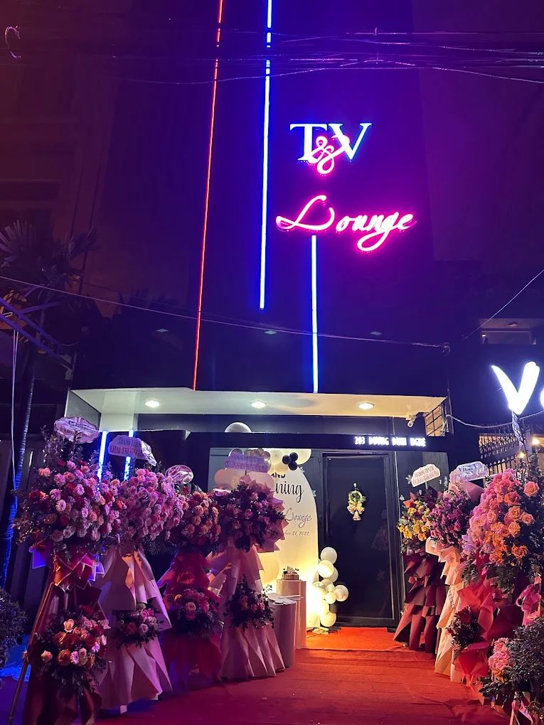 T&V Lounge - 203 Dương Đình Nghệ