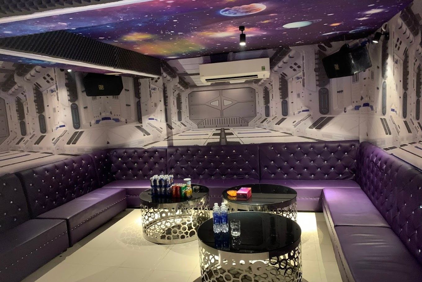 Karaoke Mai Phương - 96/14 Nguyễn Thị Thập