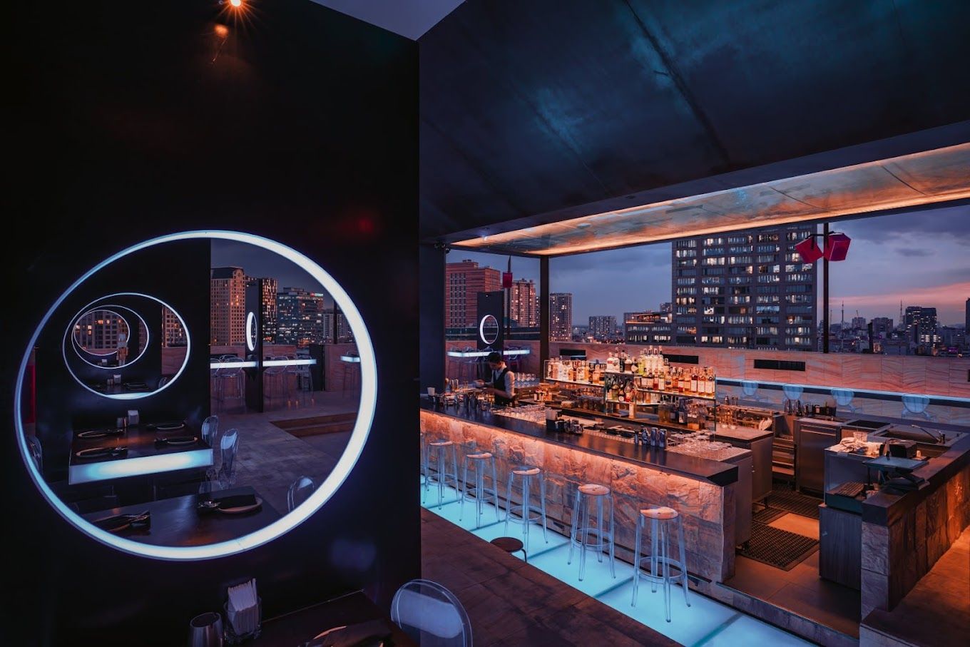 68 Club - 92 - 94 Vườn Lài