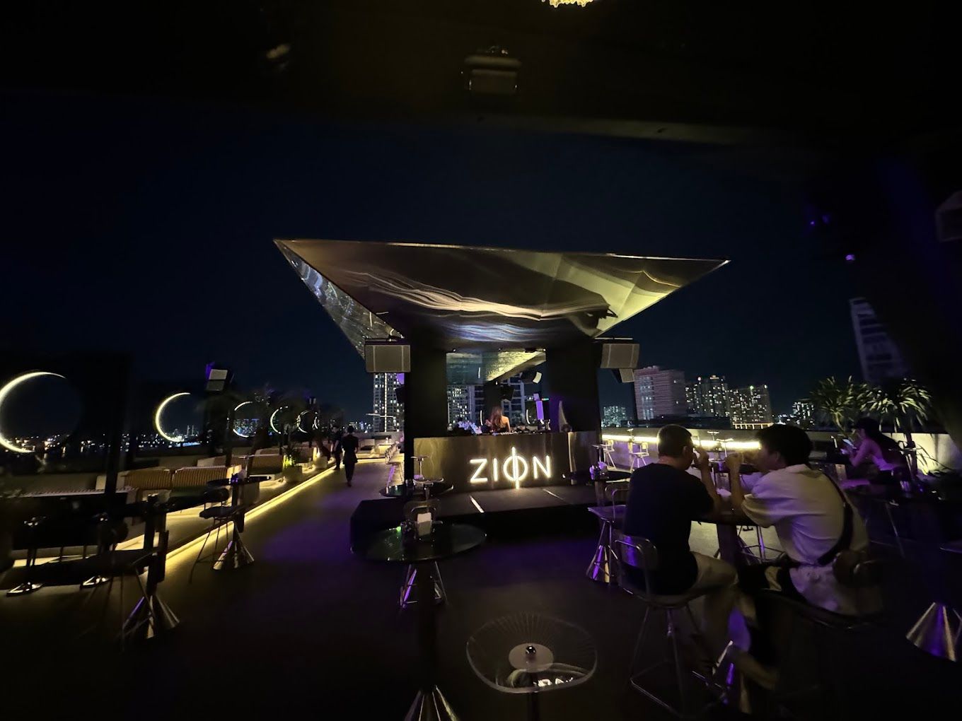 Zon Club - 42H Yên Phụ